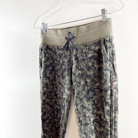 Lululemon No Sweat High Rise Jogger Sweatpants Camo Forest Green 4 - Picture 6 of 10